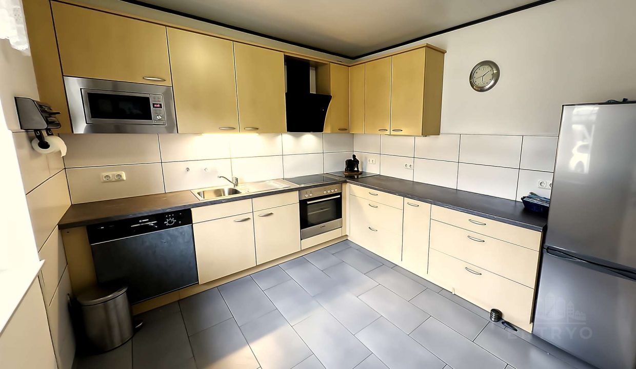 4451063-umWEkKtVdL5EdS2xVdDLDrau-Bilderauswahl_17-9