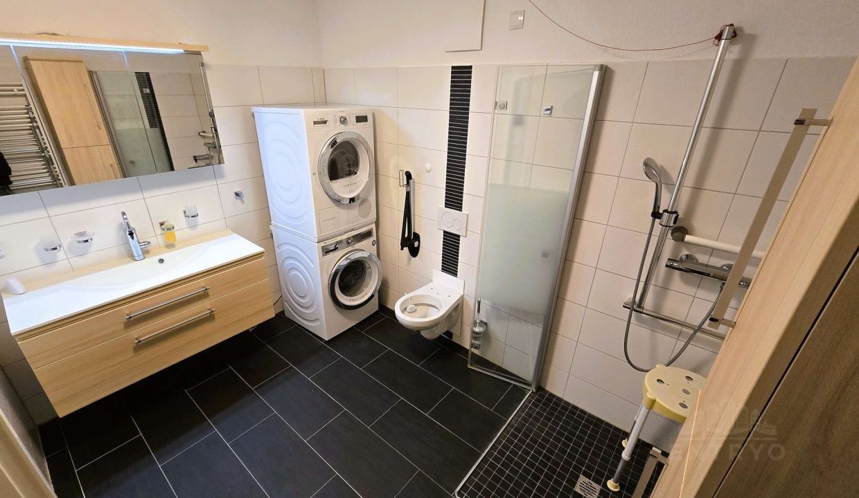 4623757-y4r7g7NYvWjsnsqSuGKNZ867-20251218_094653