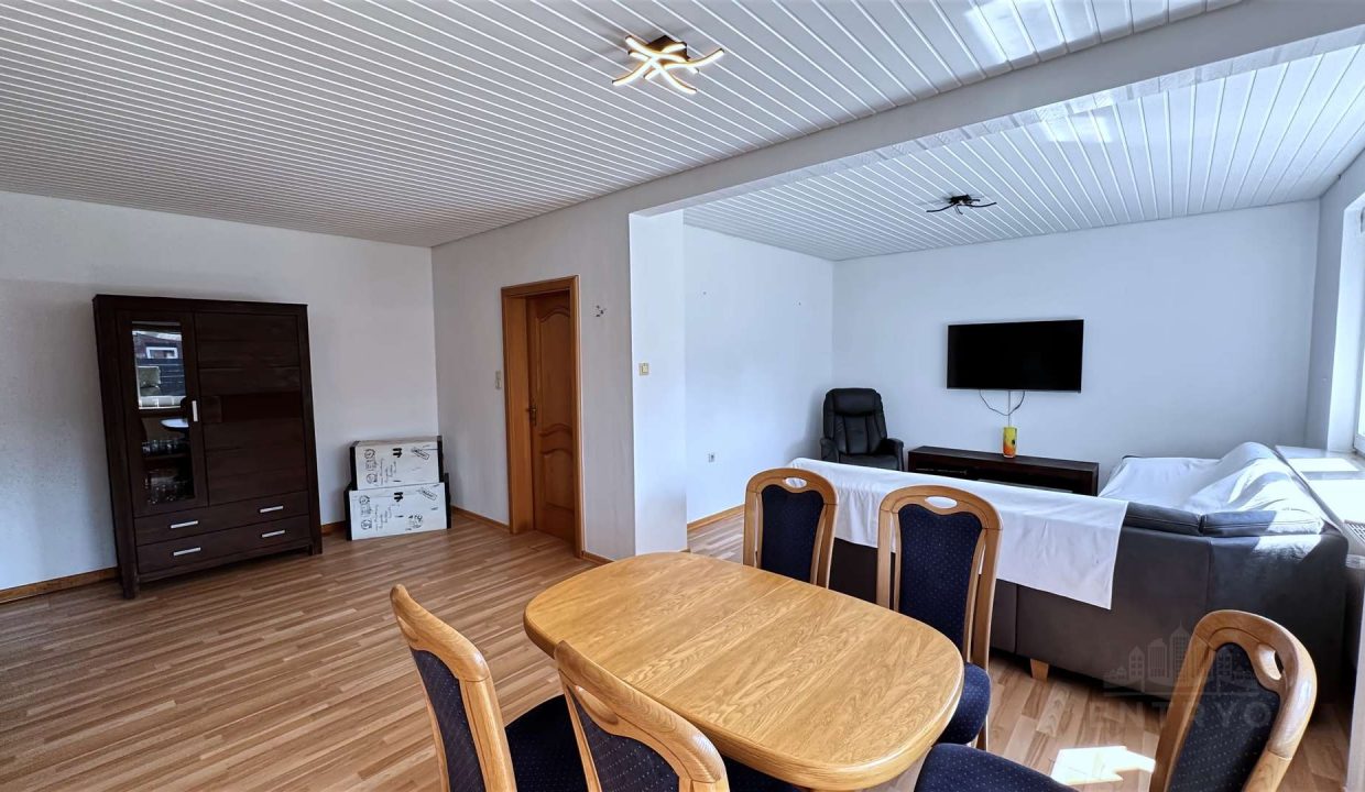 4017613-RSEjnJZK43LcezdyH2eoefiE-Bilderauswahl_9