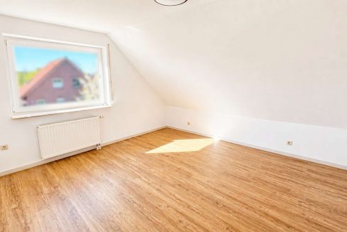 5311812-Wd5UuHoFXkYySsyFWHEGK1HS-SZ-OG-02-3